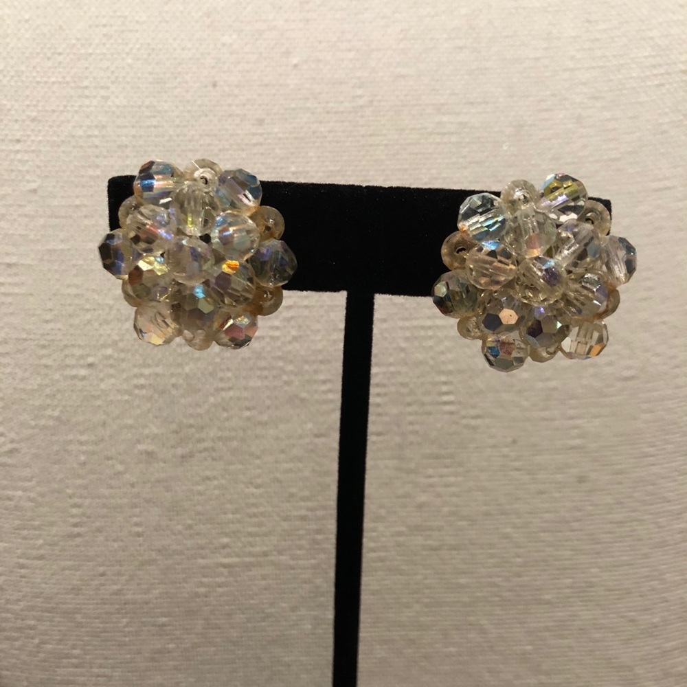Vintage cluster clip earrings